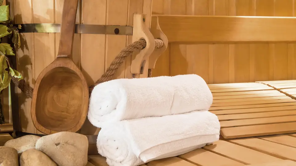 Hadley Heights by LEOS