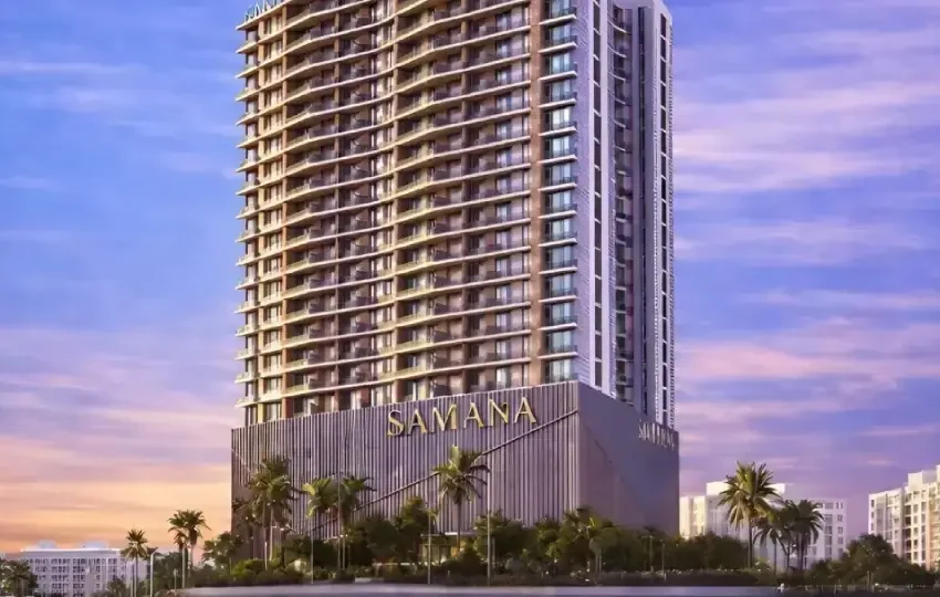 Green Field by SAMANA